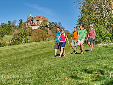 Wanderung vor der Burg Colmberg (Colmberg/Romantisches Franken)